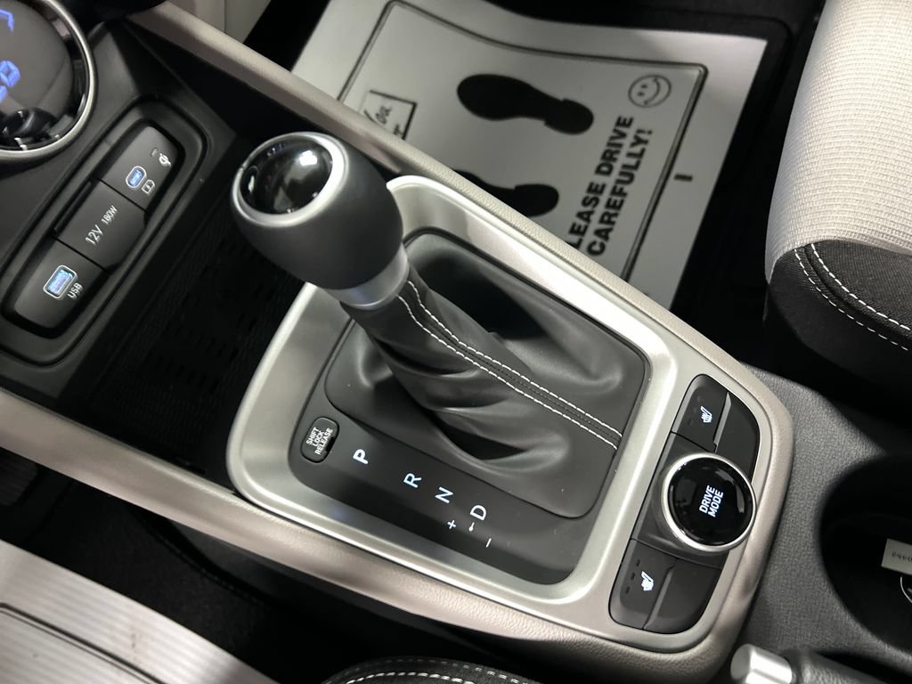 New 2026 Hyundai Venue SEL FWD image 18