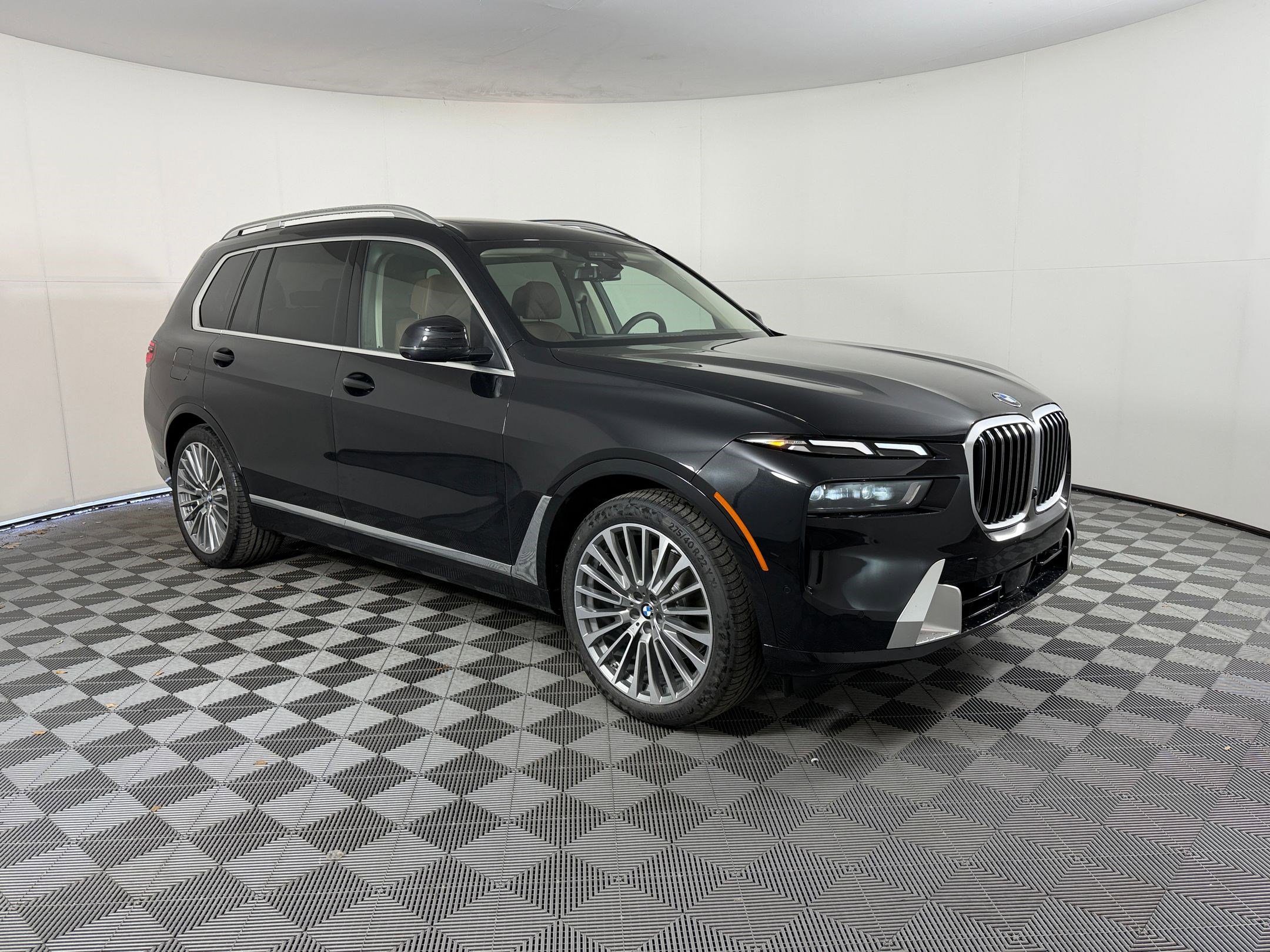 New 2027 BMW X7 xDrive40i image 7