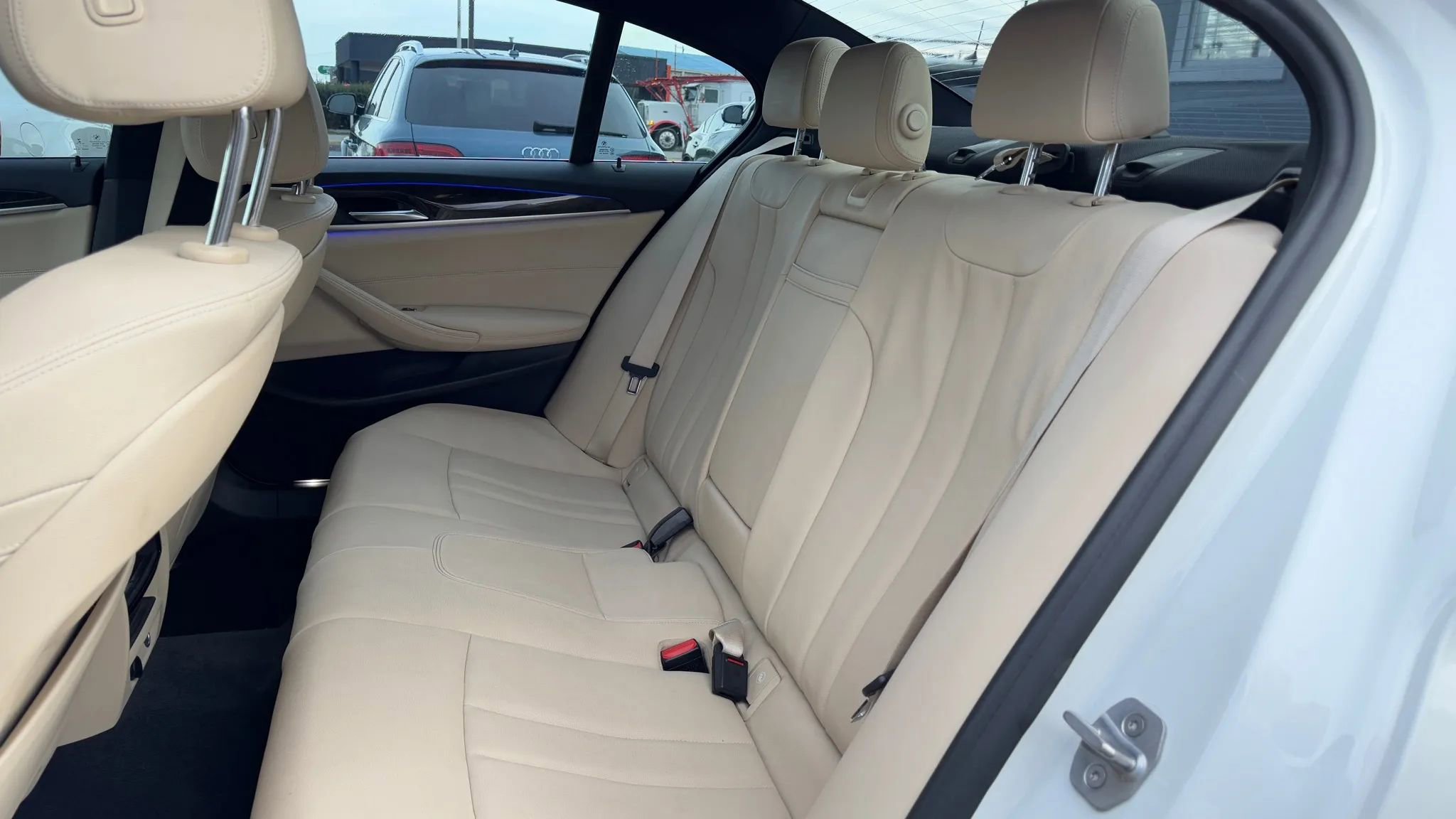 Used 2017 BMW 530i image 17