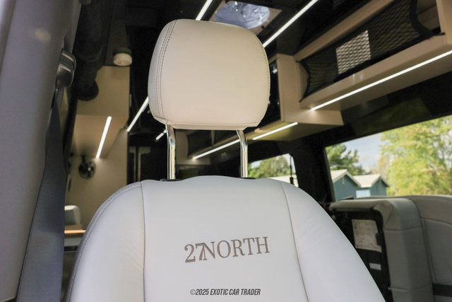 Used 2025 Mercedes-Benz Sprinter 2500 image 63