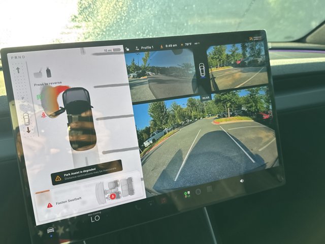 Used 2026 Tesla Model Y 2WD image 33