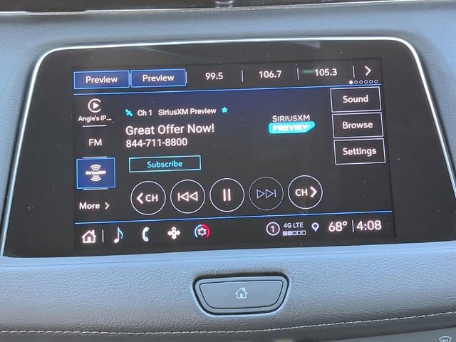 Certified 2023 Cadillac XT4 Luxury w/ Cold Weather Package image 8