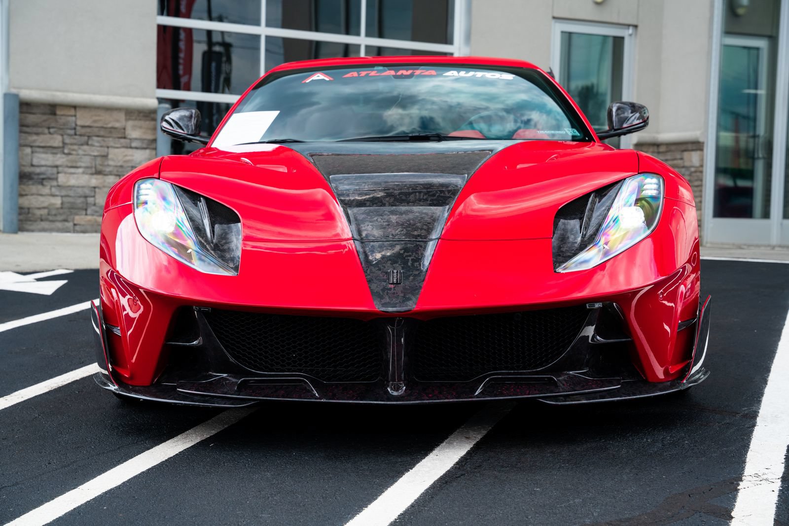 Used 2020 Ferrari 812 Superfast RWD image 5