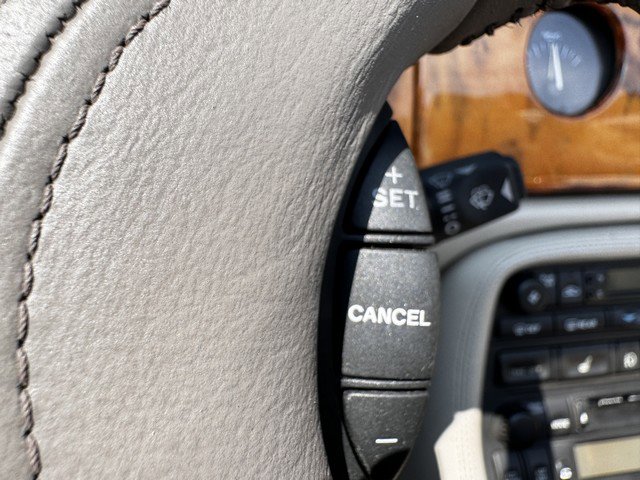 Used 1998 Jaguar XK8 Convertible image 24