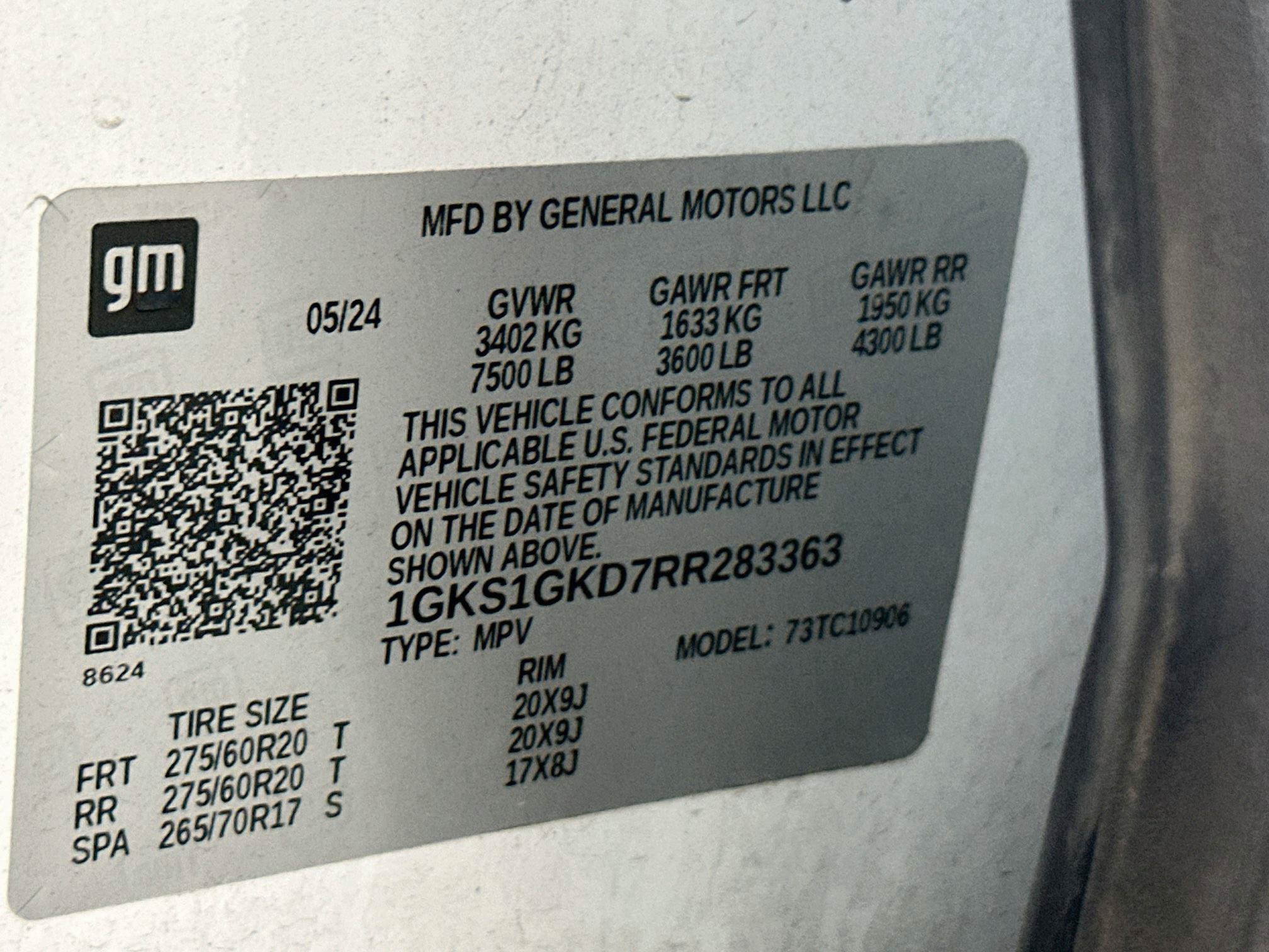 Used 2024 GMC Yukon XL SLT RWD image 12