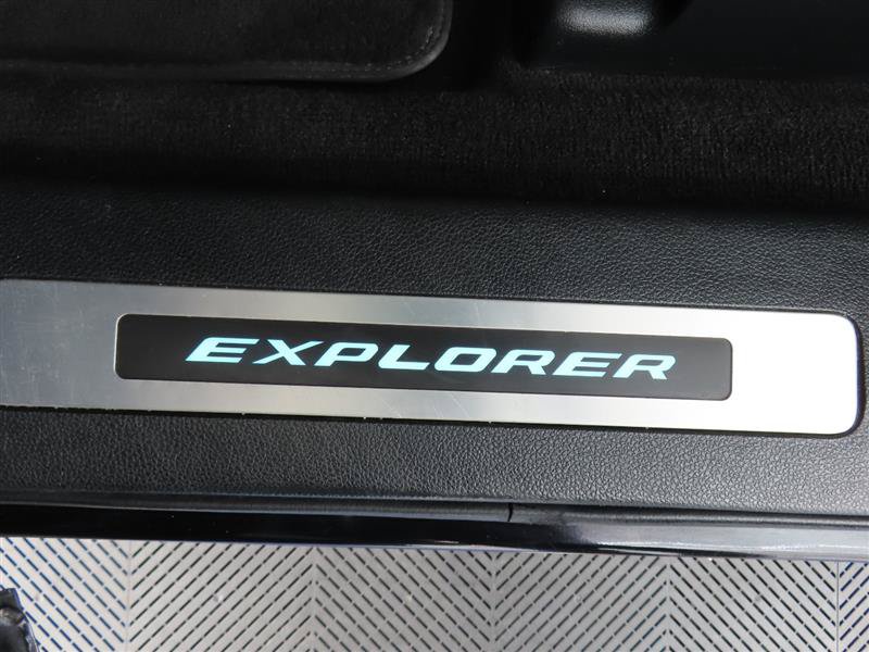 Used 2019 Ford Explorer Platinum AWD/4WD image 20