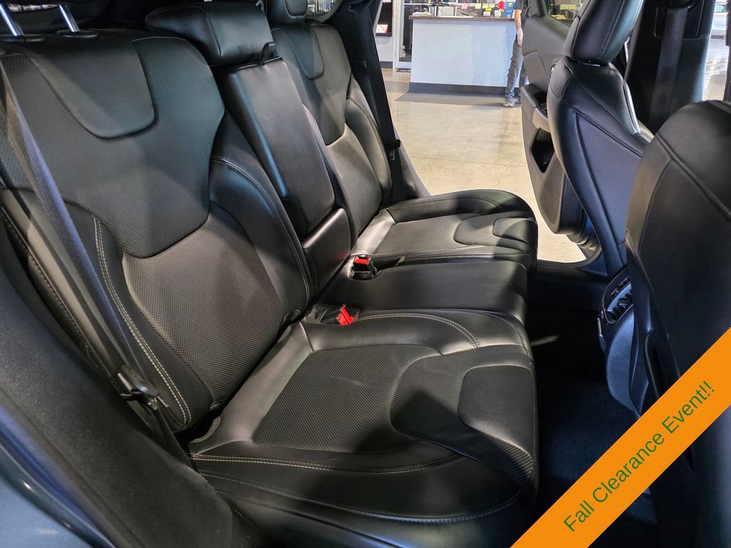 Used 2020 Jeep Cherokee Limited AWD/4WD image 23