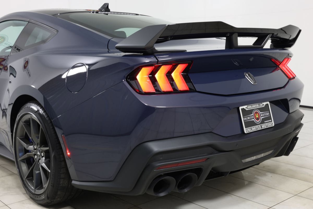 Used 2024 Ford Mustang Dark Horse RWD image 43
