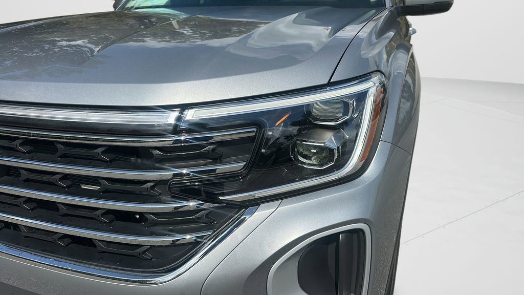 New 2026 Volkswagen Atlas SE image 9