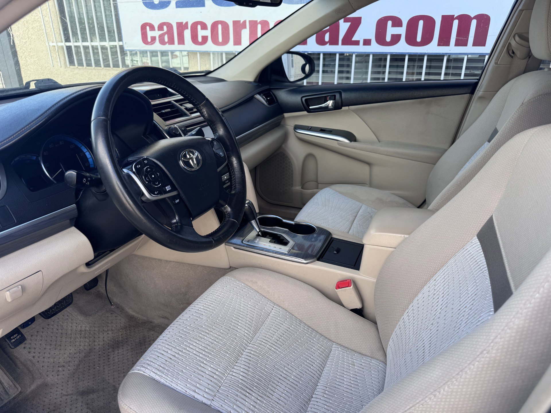 Used 2012 Toyota Camry XLE image 11