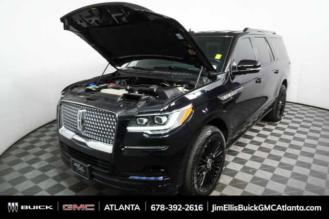 Used 2022 Lincoln Navigator L 4WD image 30