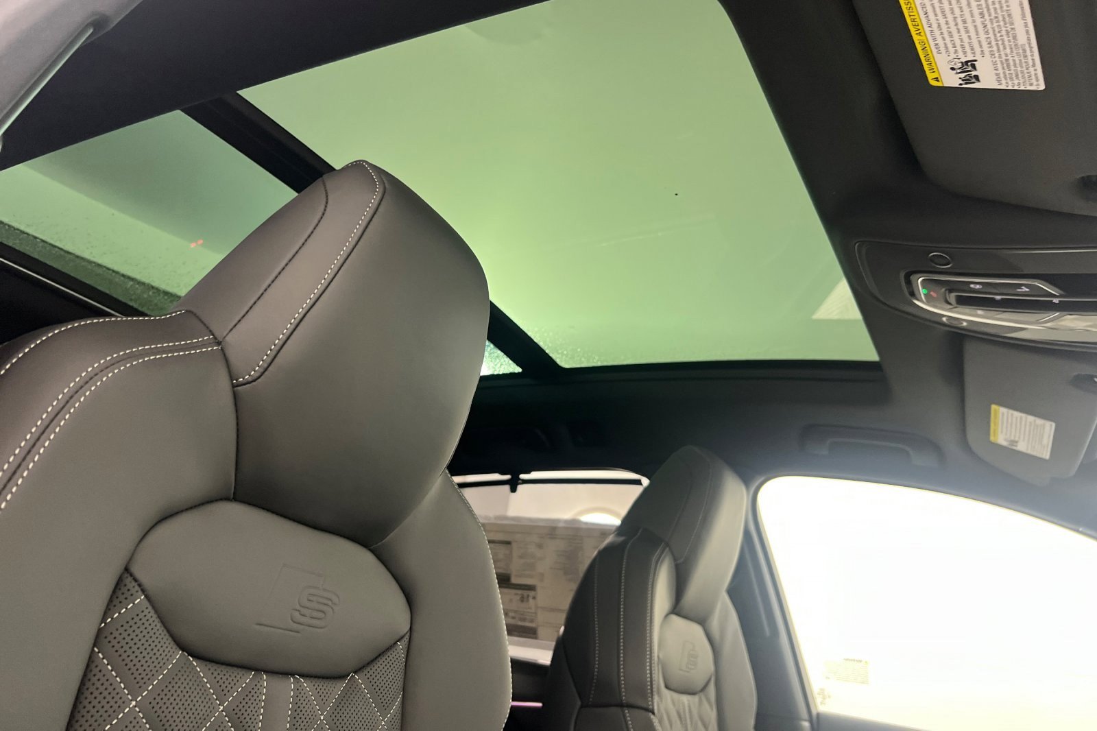 New 2026 Audi SQ7 Premium Plus image 16