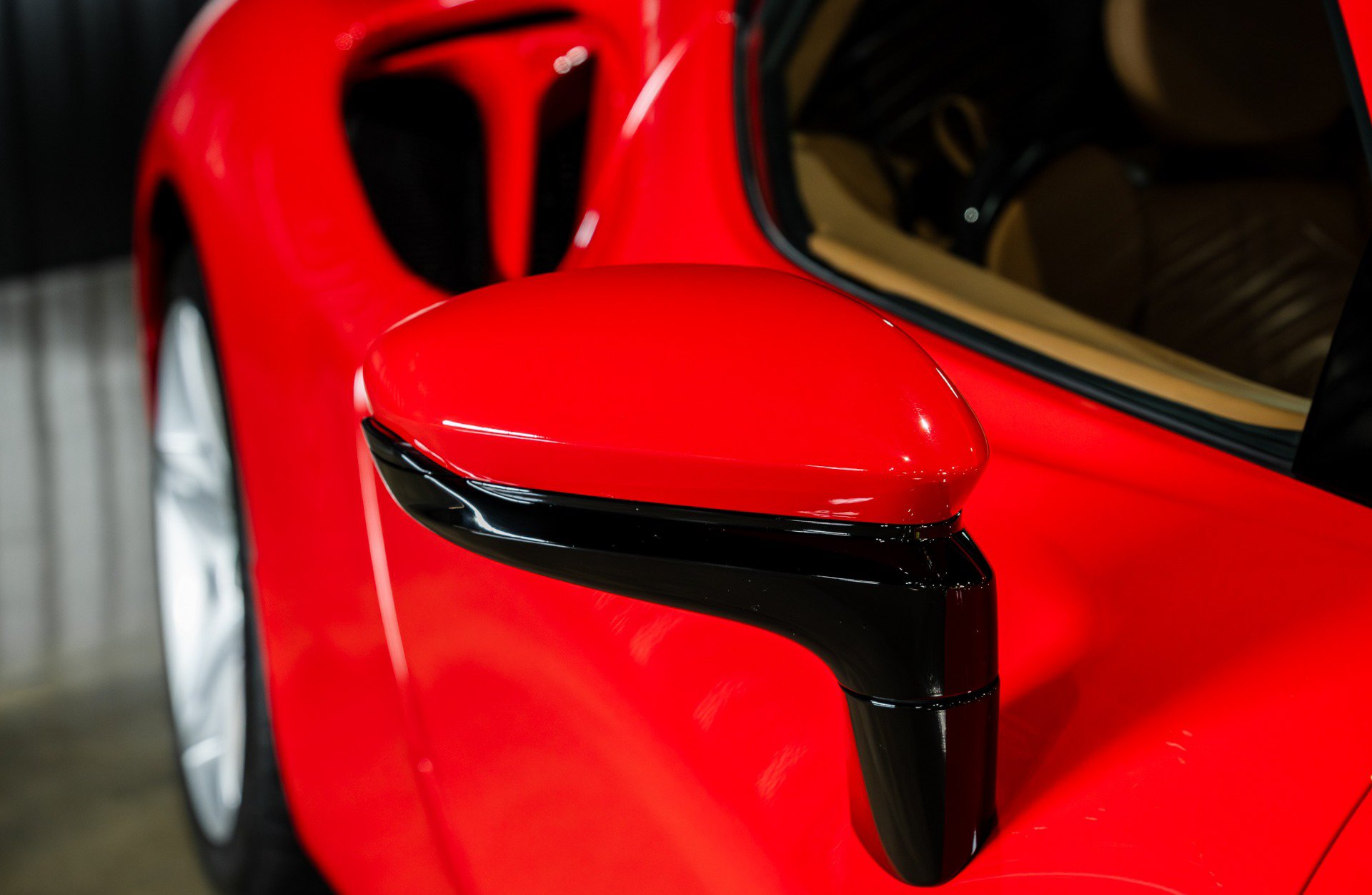 Used 2023 Ferrari SF90 Stradale AWD/4WD image 18
