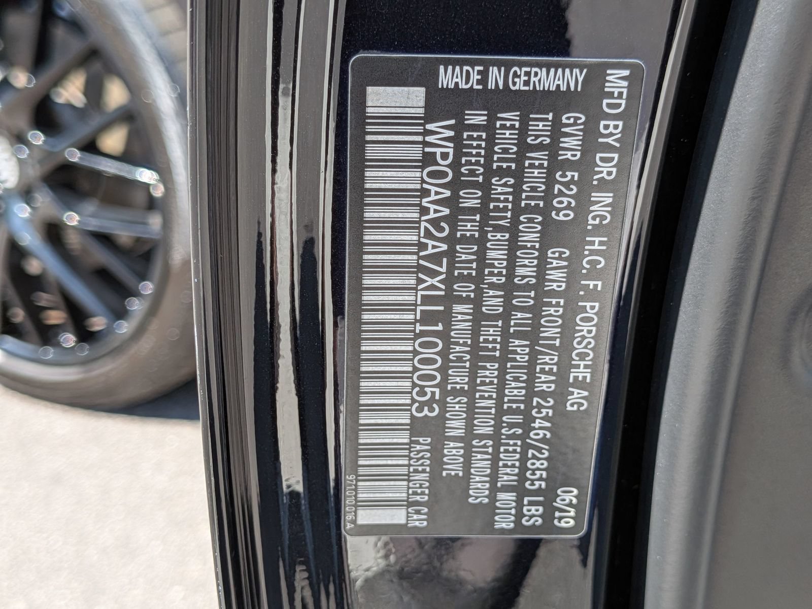 Used 2020 Porsche Panamera RWD image 43