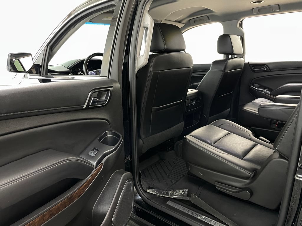 Used 2016 Chevrolet Suburban LT RWD image 42