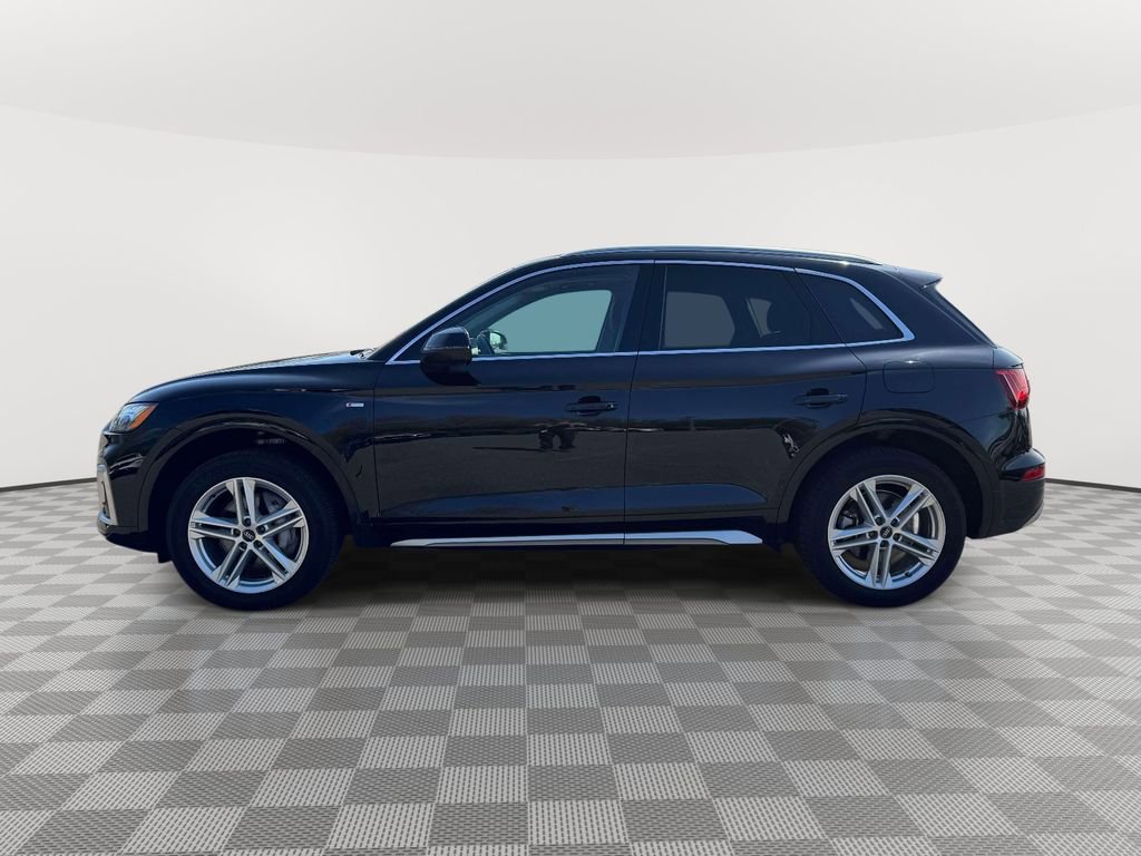 Used 2021 Audi Q5 e Premium Plus w/ Premium Plus Package AWD/4WD image 4