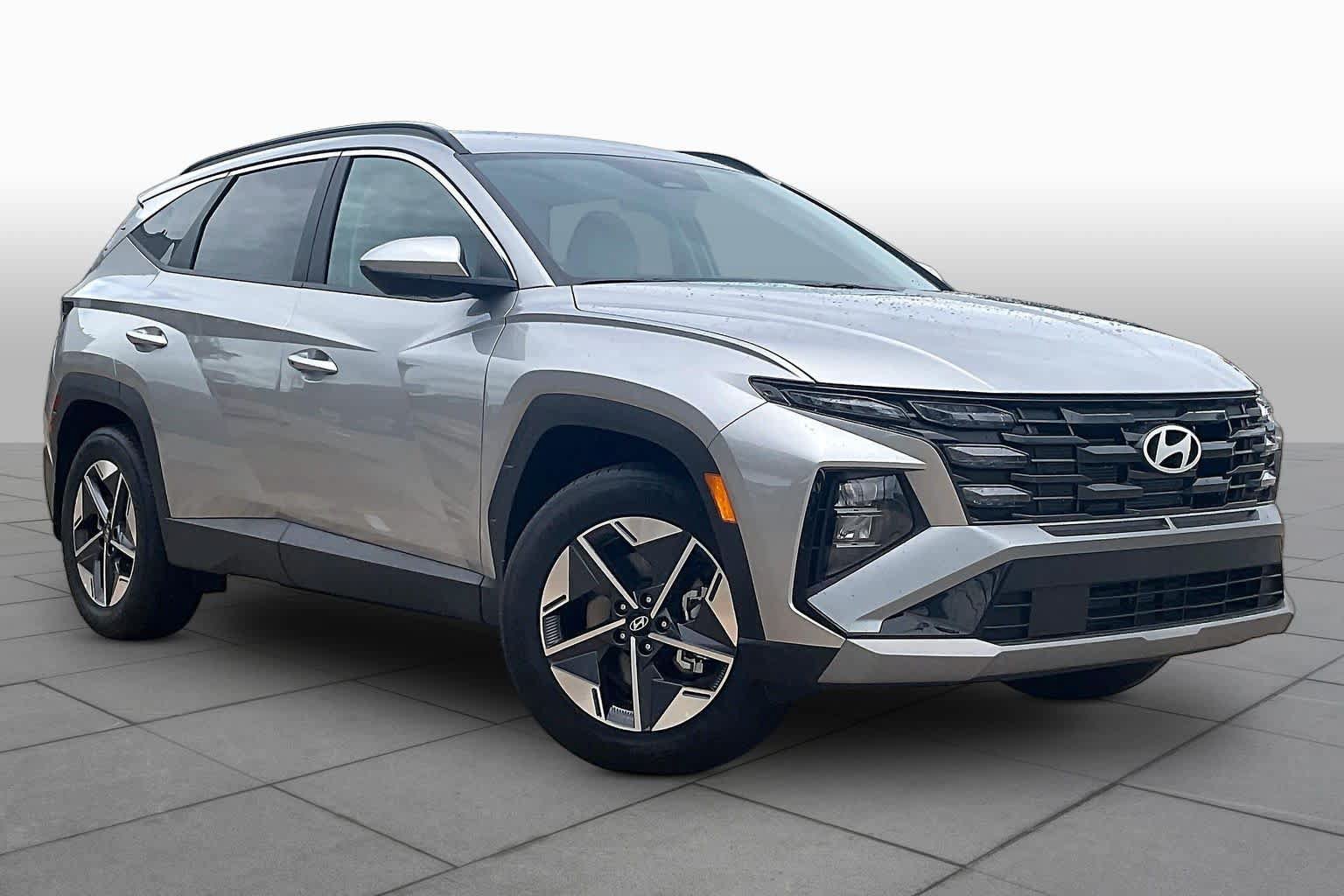 Used 2026 Hyundai Tucson SEL FWD image 3