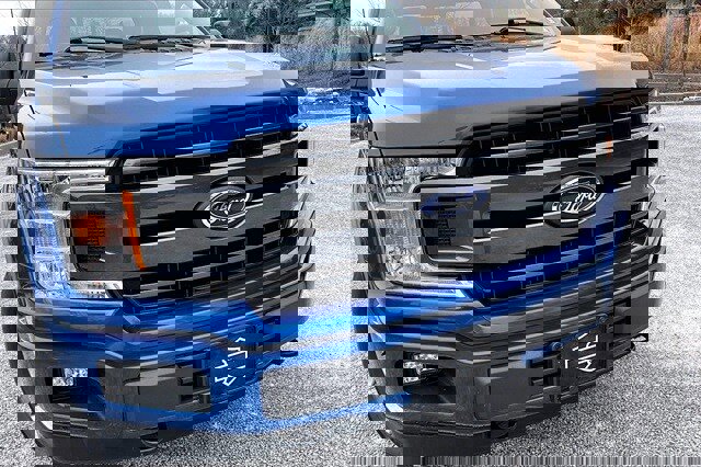 Used 2018 Ford F150 XLT w/ Equipment Group 302A Luxury image 5