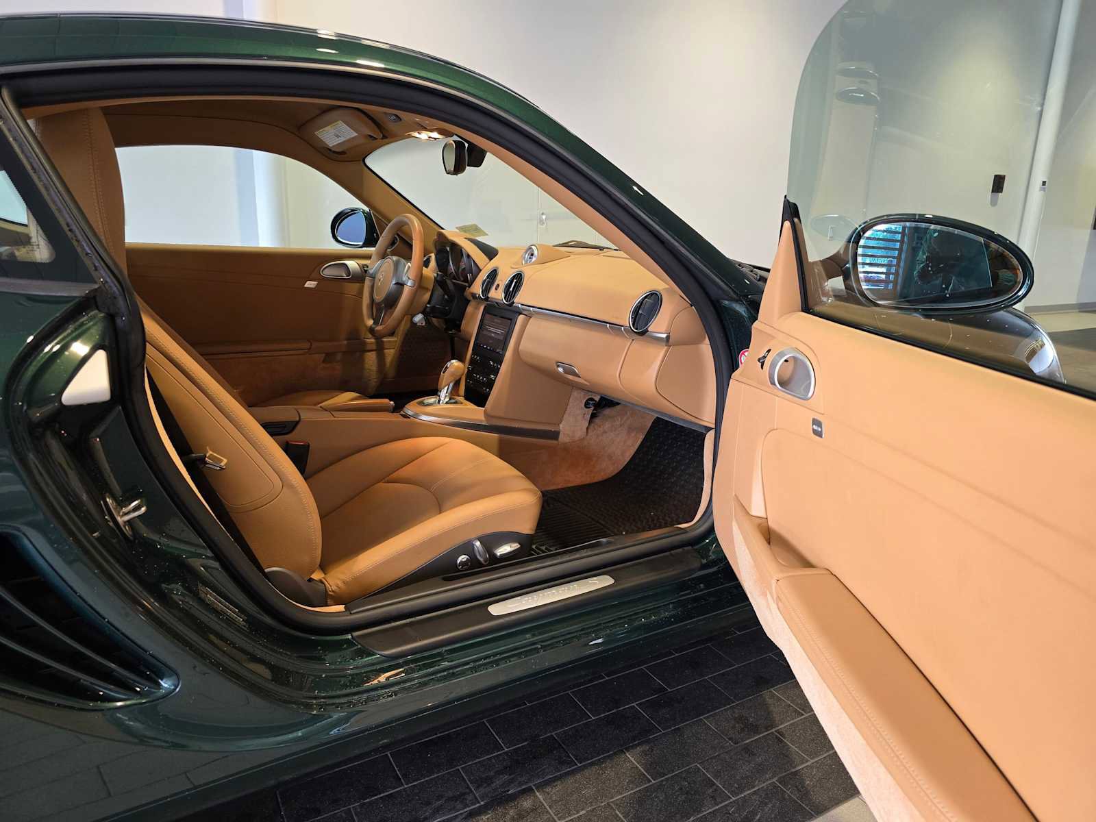 Used 2010 Porsche Cayman S image 14