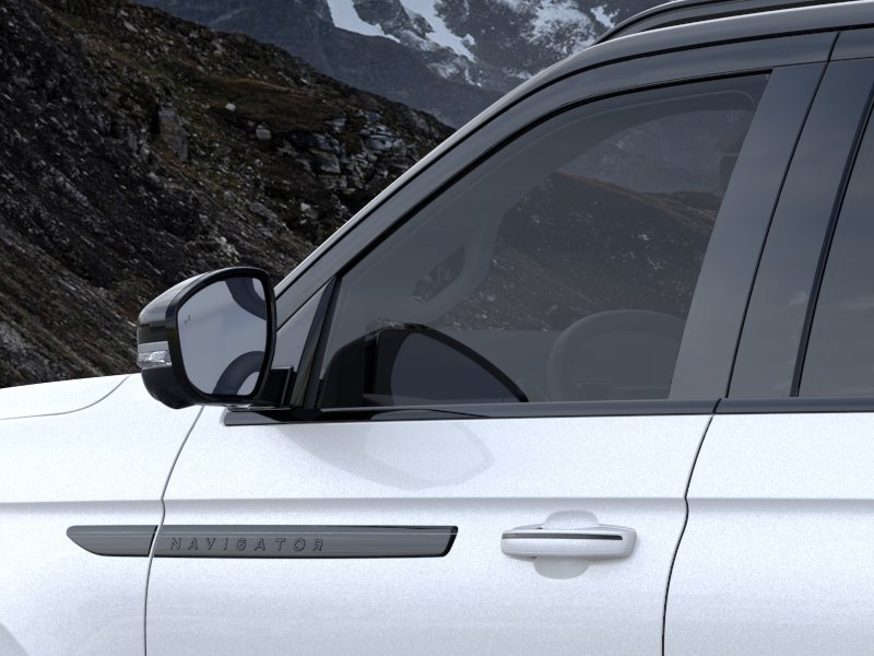 New 2026 Lincoln Navigator Black Label AWD/4WD image 20