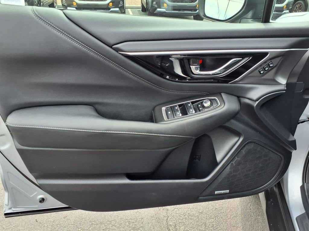 Used 2024 Subaru Outback Limited XT AWD/4WD image 25