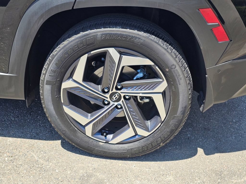 Certified 2024 Hyundai Tucson Limited AWD/4WD image 8