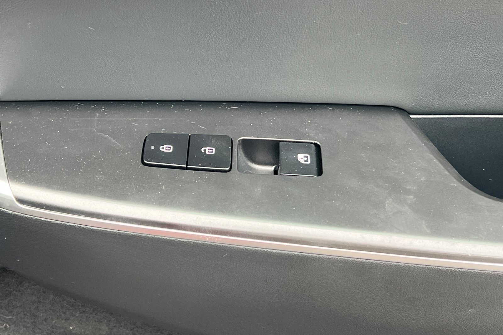 Certified 2024 Kia EV6 Light image 23