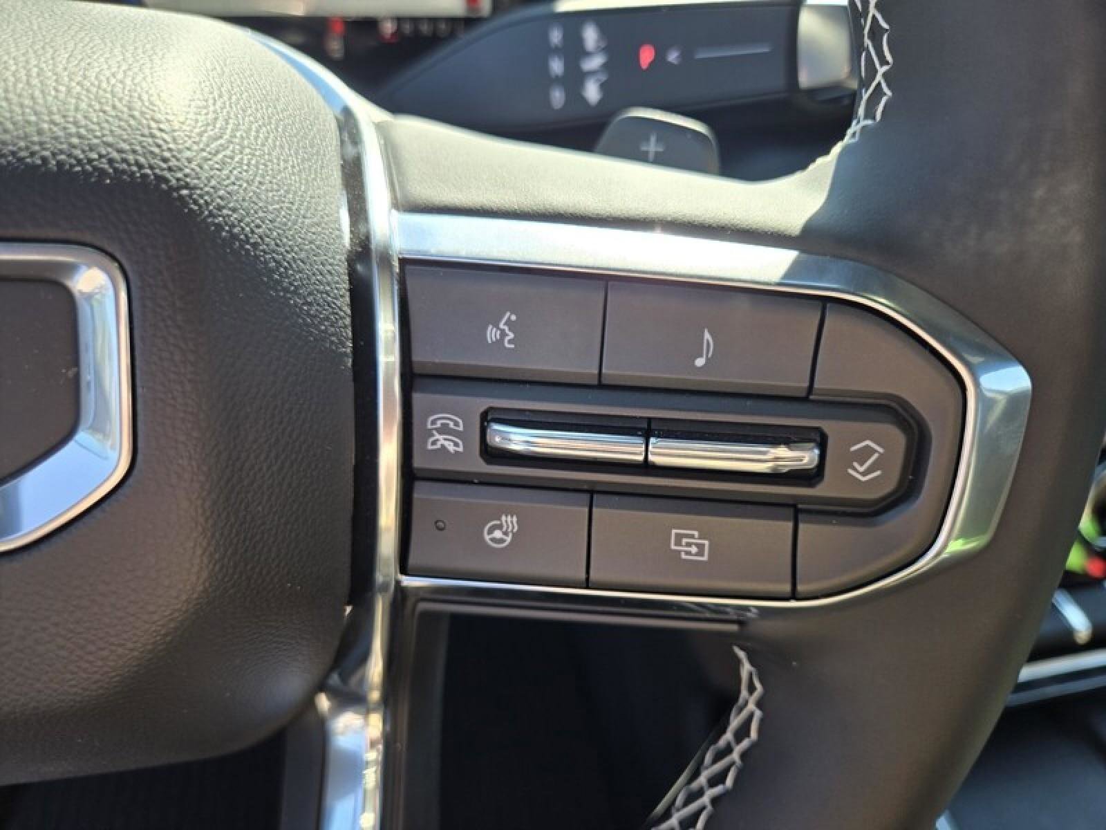 New 2026 GMC Acadia Denali Ultimate image 13