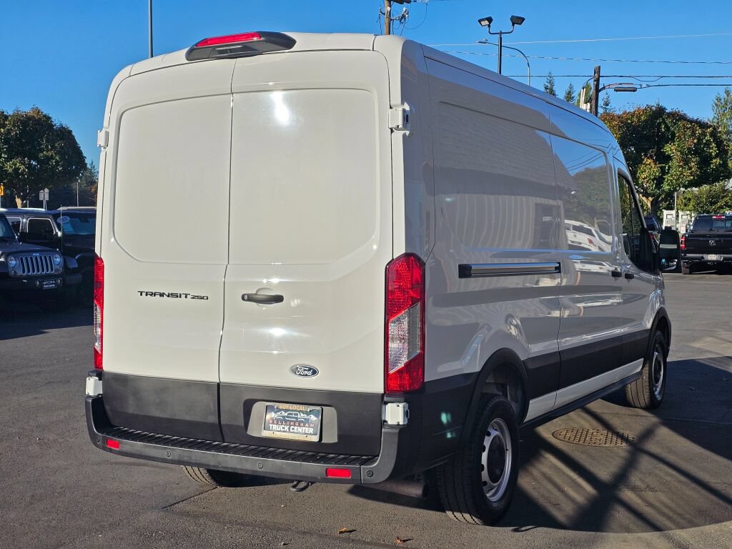 Used 2026 Ford Transit 250 148 Medium Roof w/ Load Area Protection Package RWD image 5