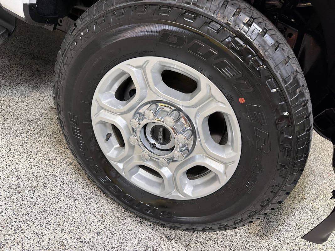 Used 2025 Ford F250 XLT AWD/4WD image 47