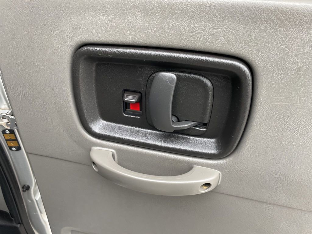 Used 2020 Chevrolet Express 2500 LS w/ Driver Convenience Package image 37