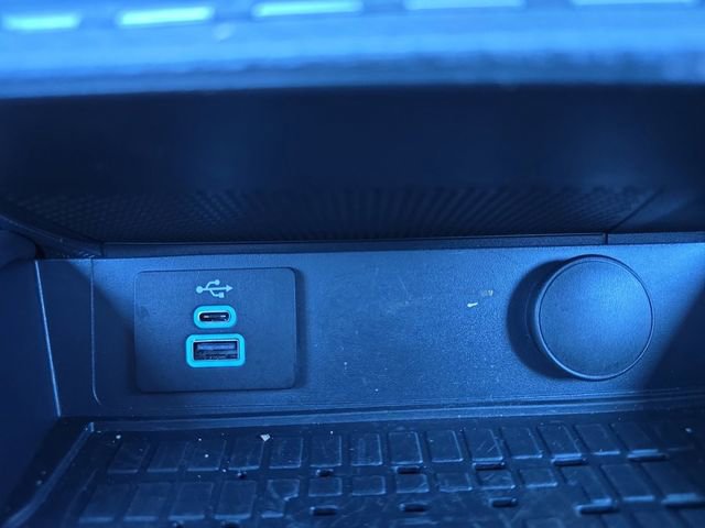 Used 2024 Ford Mustang Premium image 6