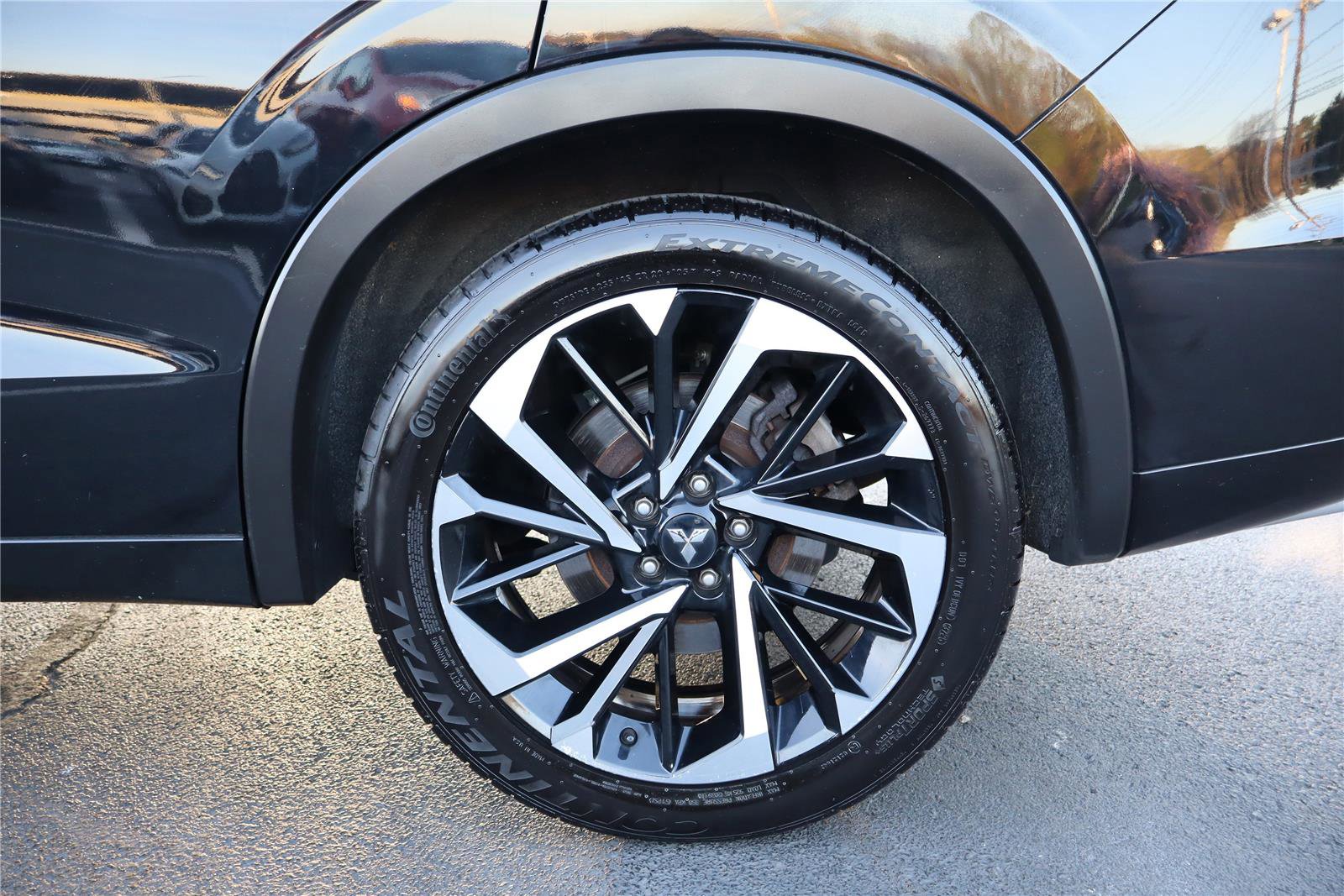 Used 2022 Mitsubishi Outlander SEL image 11