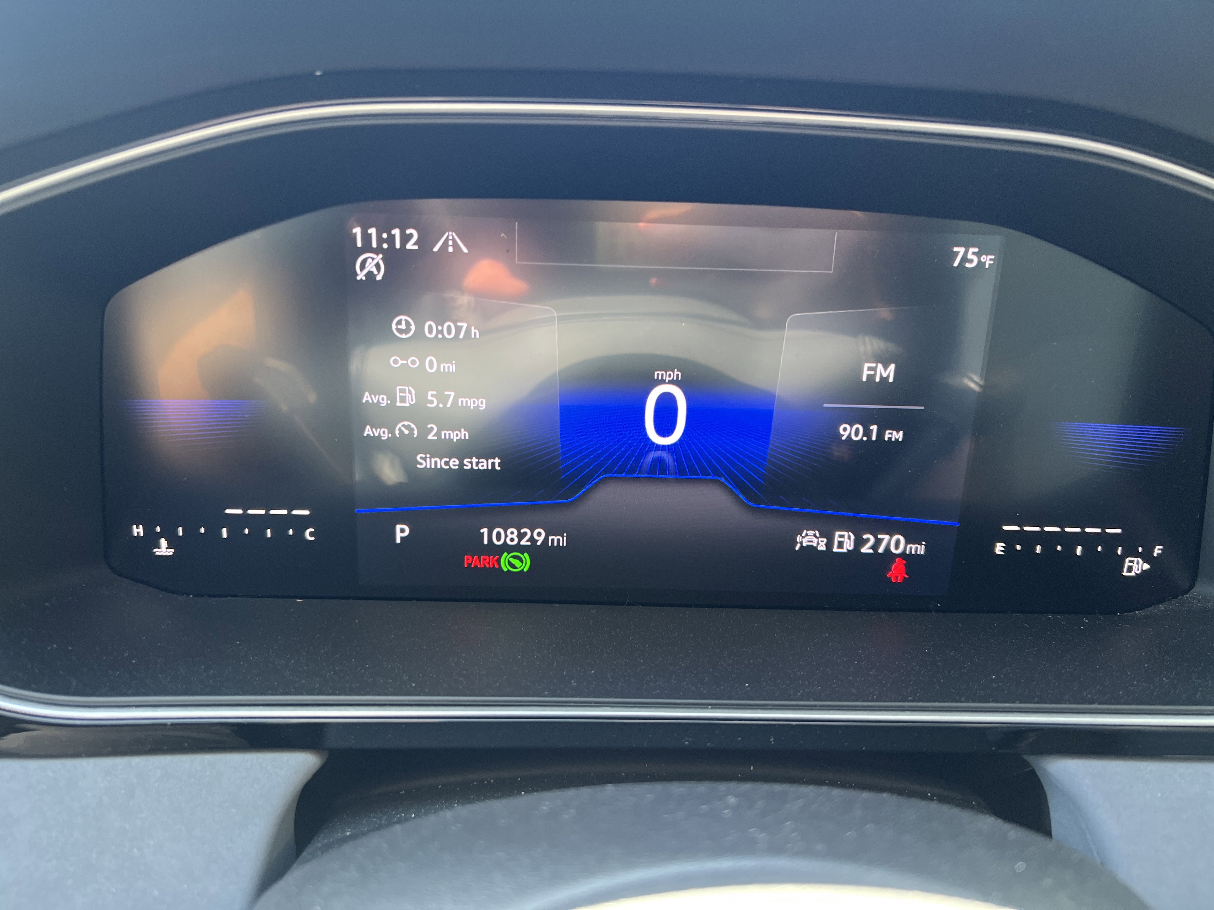 Used 2025 Volkswagen Jetta SE w/ Sunroof Package FWD image 19