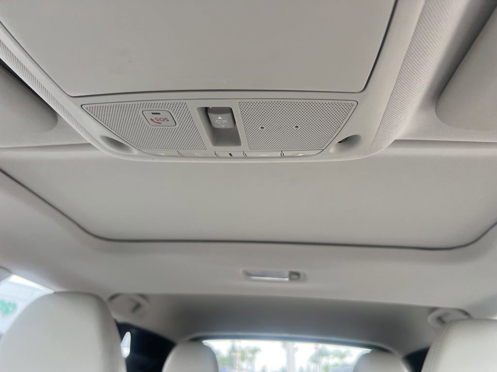 Used 2022 Nissan Rogue Sport SL w/ Premium Package AWD/4WD image 52