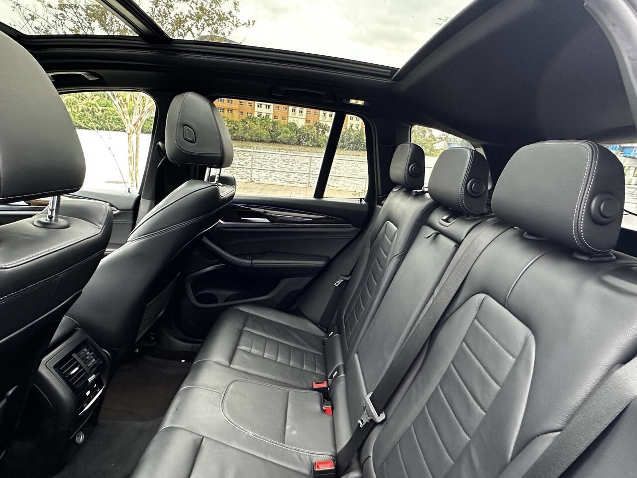 Used 2019 BMW X3 sDrive30i w/ Driving Assistance Package image 21