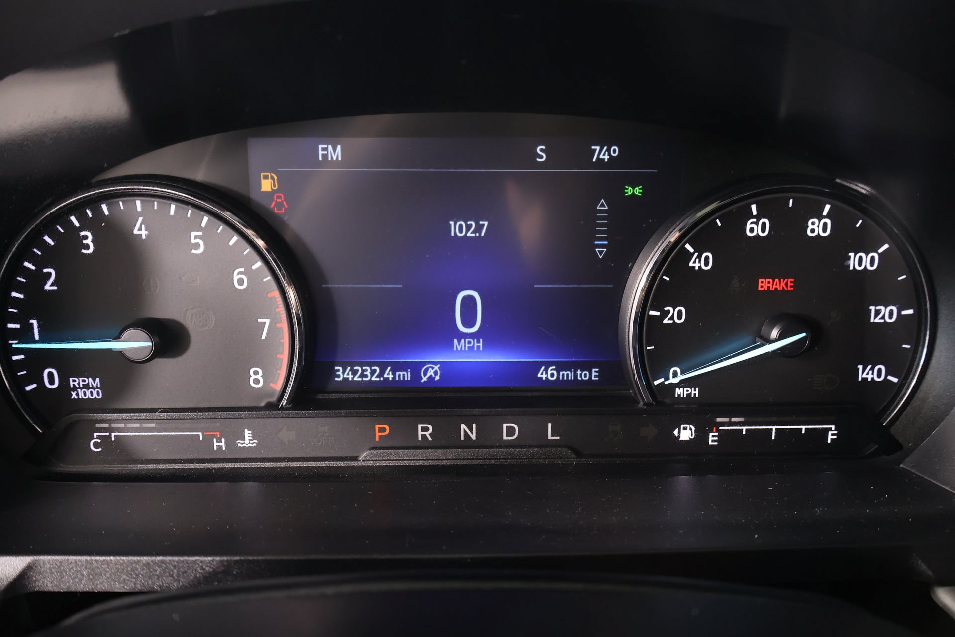Used 2023 Ford Explorer XLT w/ Equipment Group 202A AWD/4WD image 4