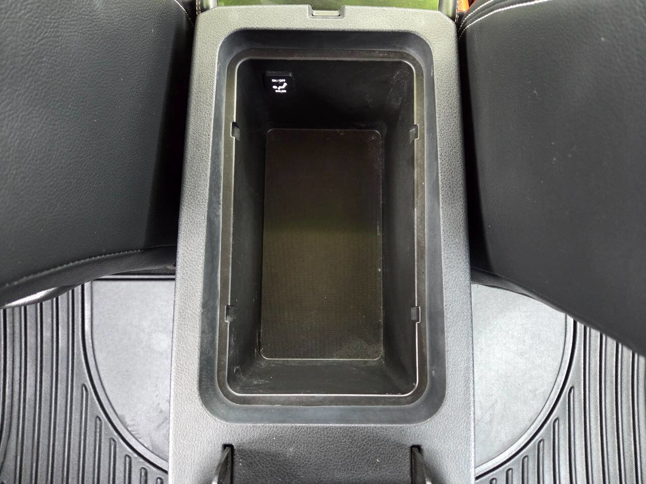 Used 2022 Nissan Altima 2.5 Platinum AWD/4WD image 36