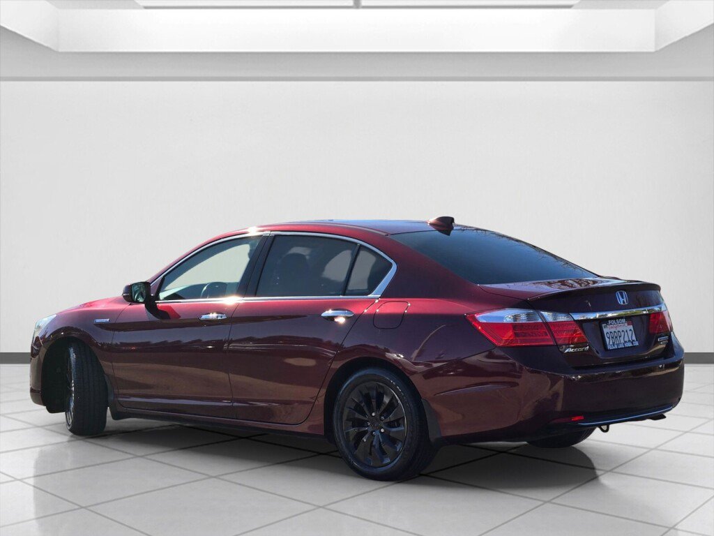 Used 2015 Honda Accord Touring image 7