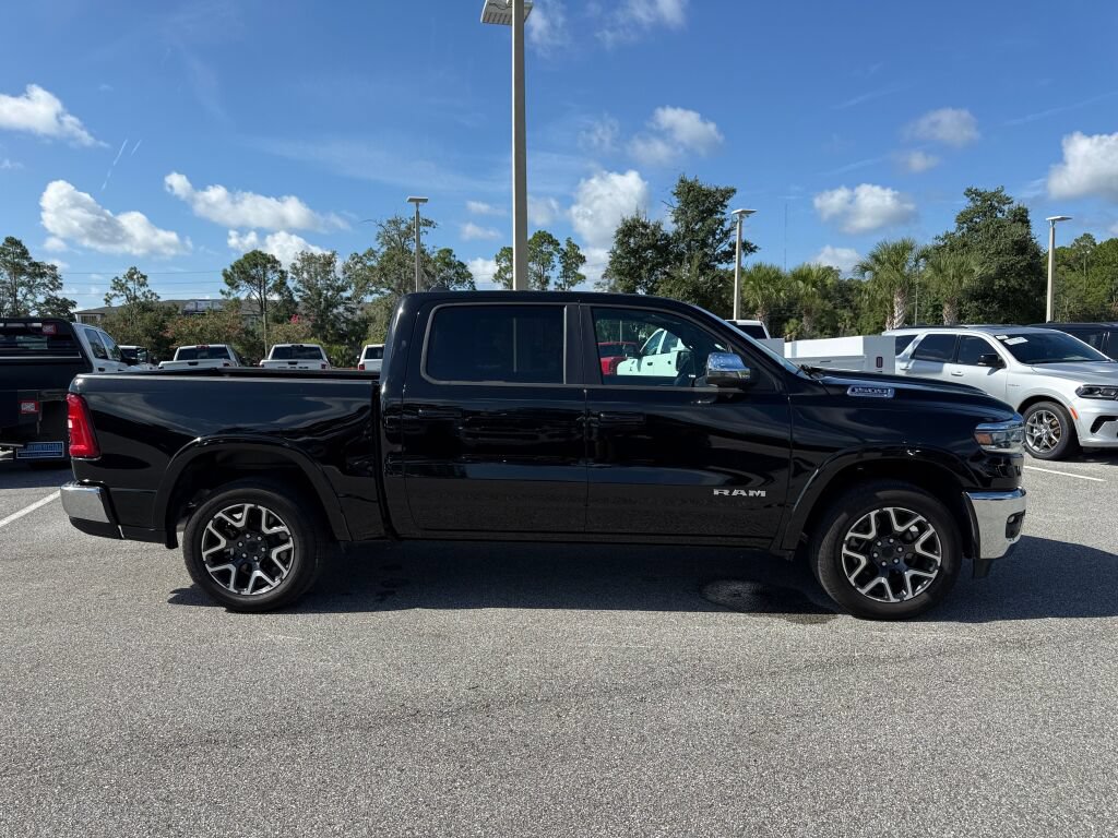 Used 2026 RAM 1500 Laramie AWD/4WD image 2