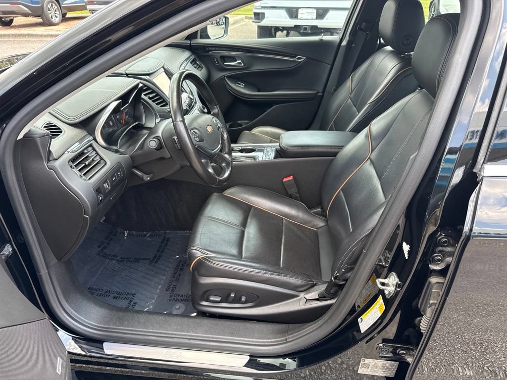 Used 2018 Chevrolet Impala Premier FWD image 18
