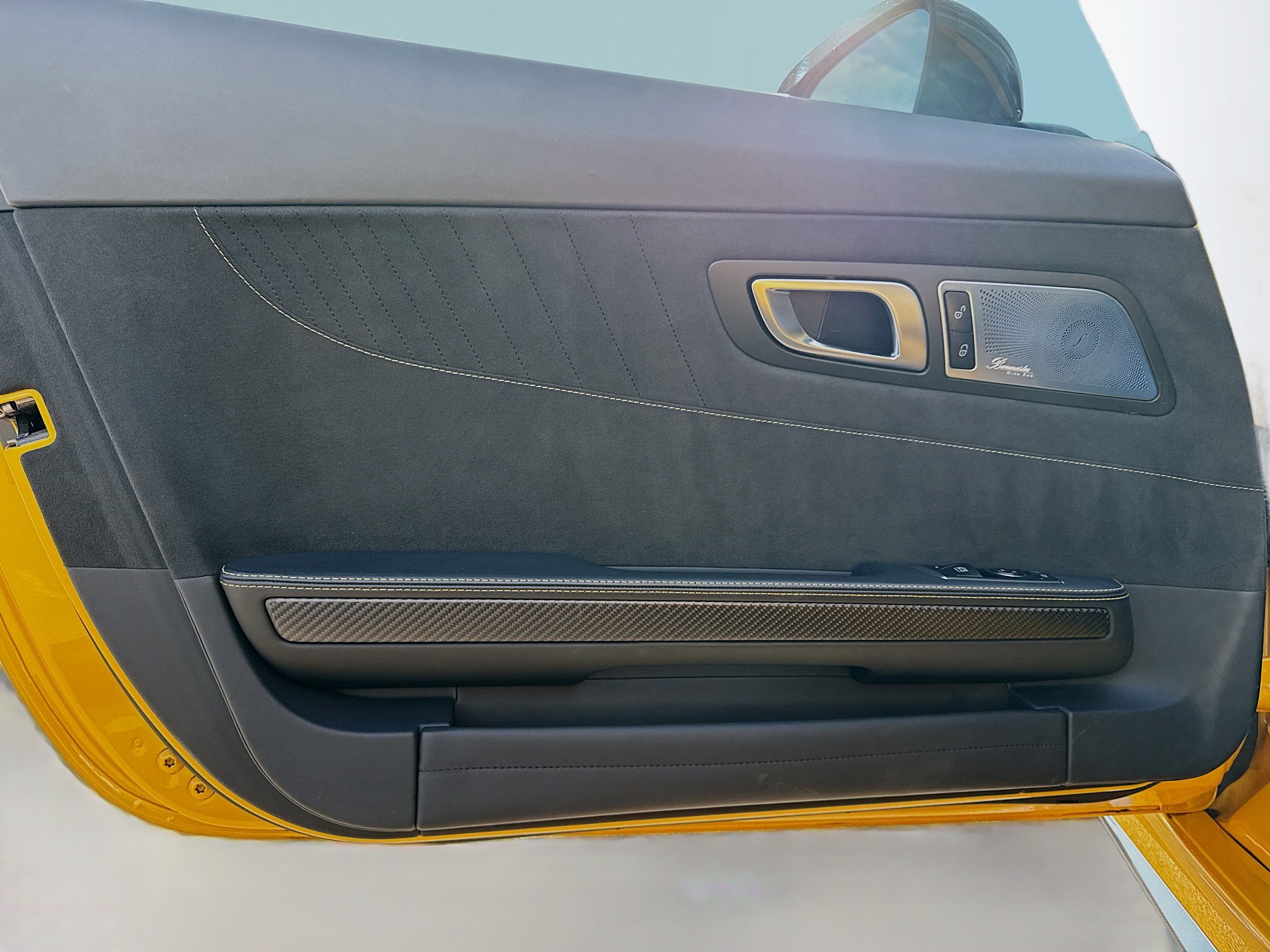 Used 2019 Mercedes-Benz AMG GT R image 18