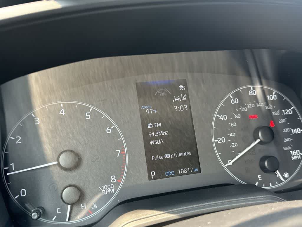 Used 2025 Toyota Corolla LE FWD image 16
