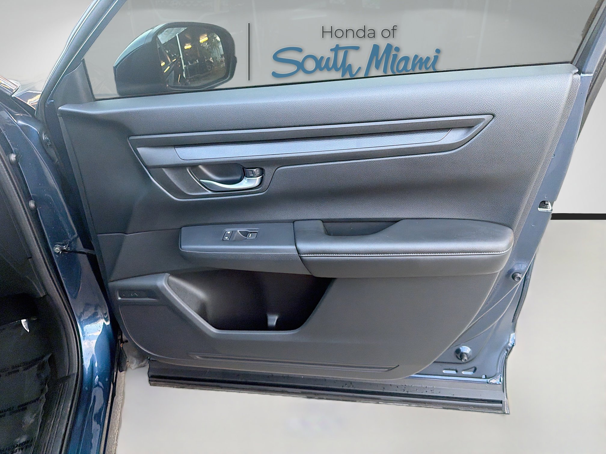 Certified 2025 Honda CR-V LX image 33