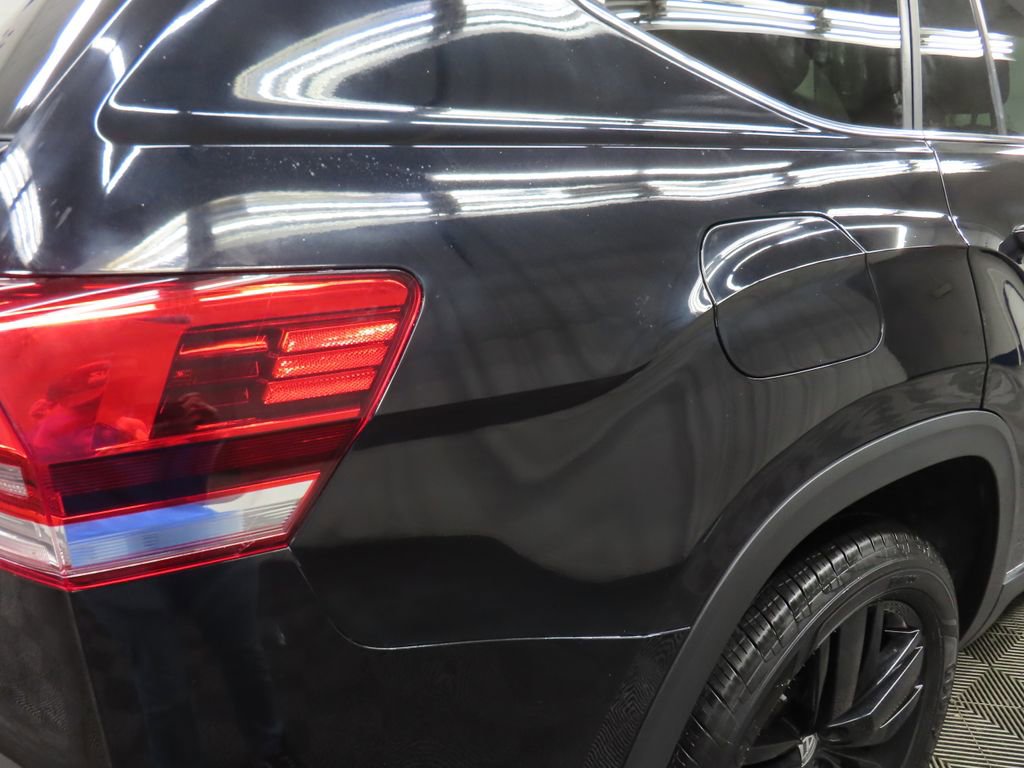 Used 2019 Volkswagen Atlas SEL Premium AWD/4WD image 33