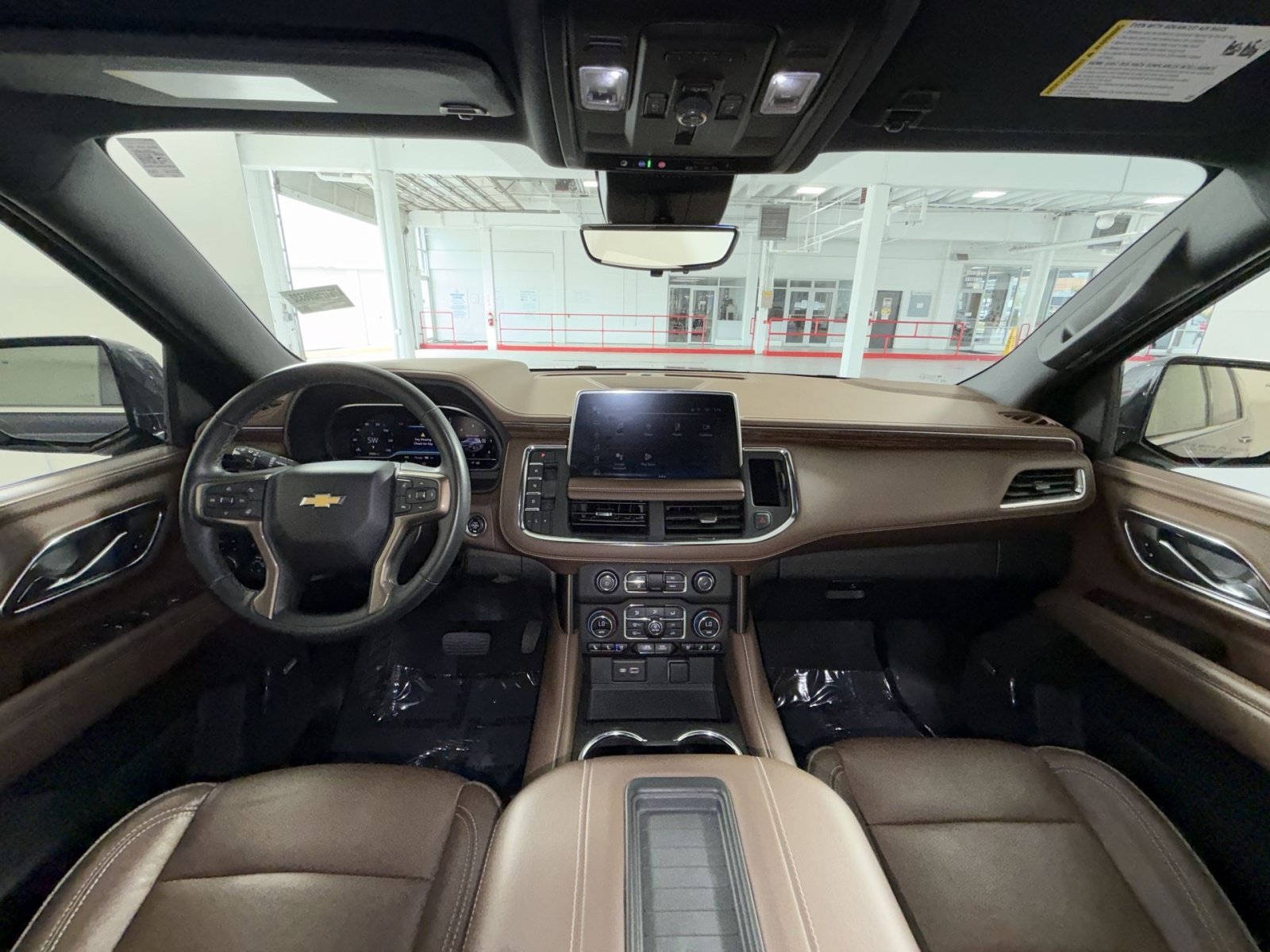 Used 2023 Chevrolet Suburban High Country AWD/4WD image 23