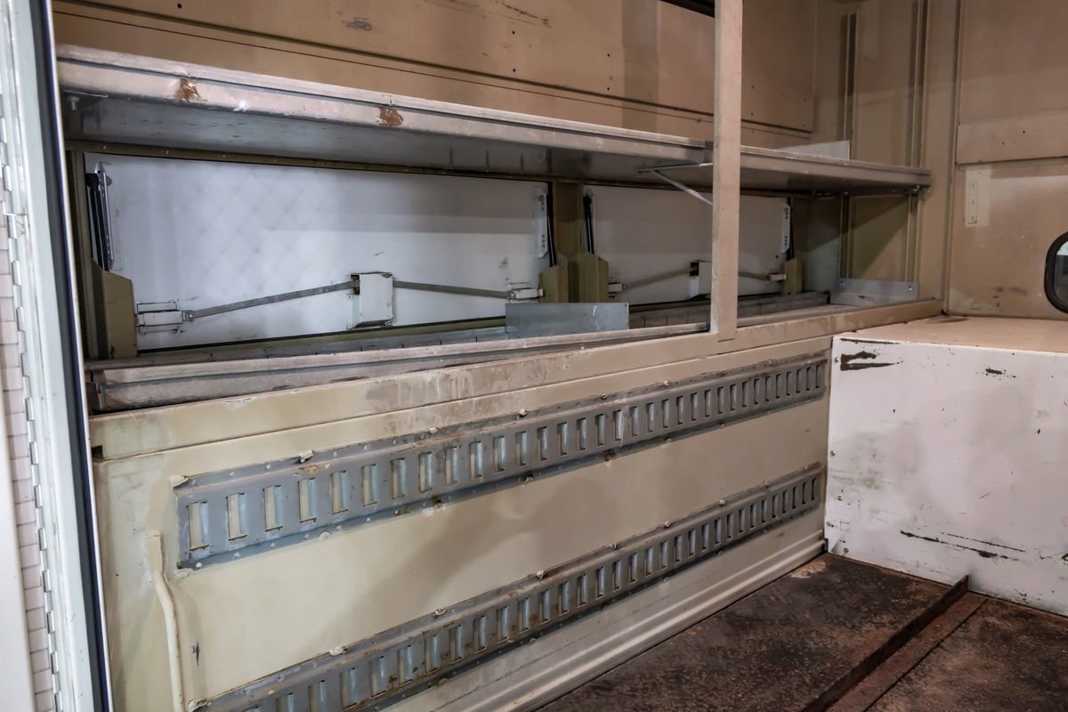 Used 2012 Ford F550 2WD Regular Cab Super Duty w/ Payload Upgrade Pkg image 40