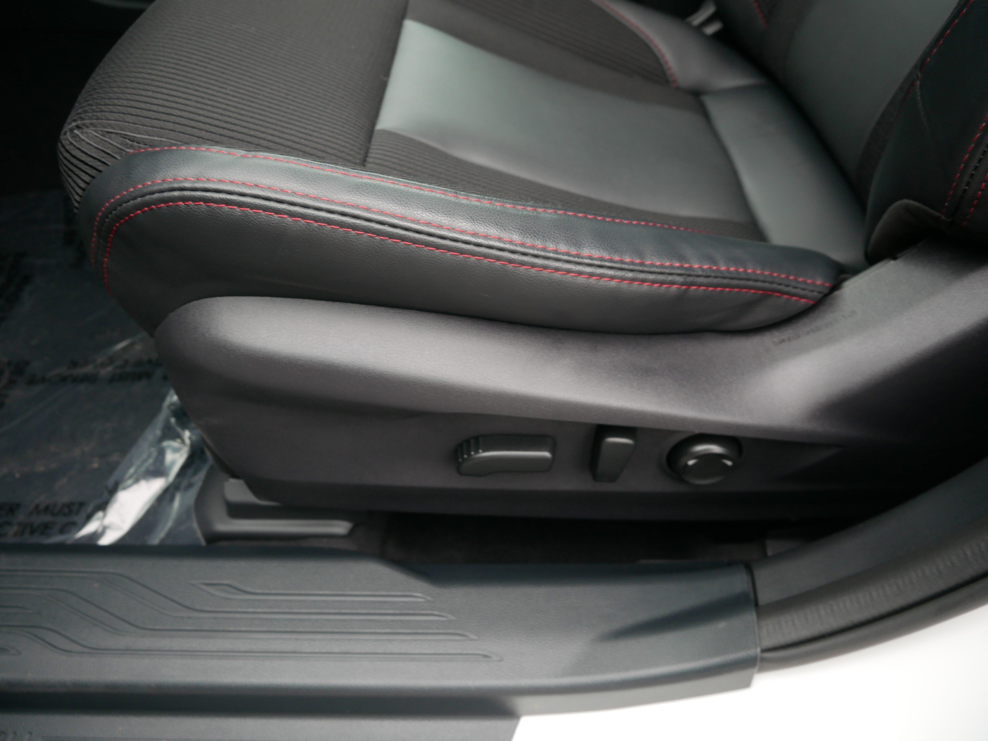 Certified 2025 Subaru Legacy Sport w/ Popular Package #2 image 20