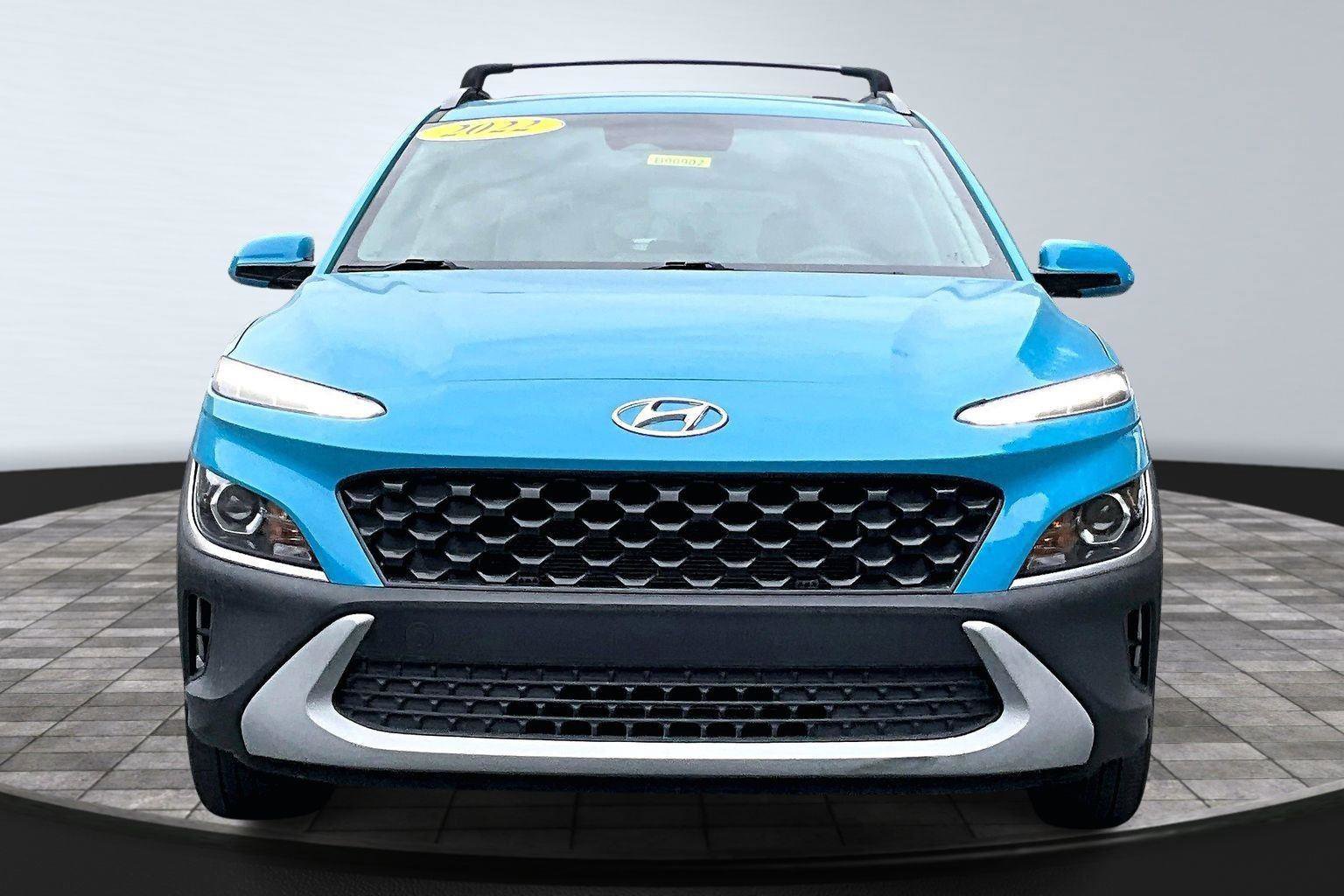 Used 2022 Hyundai Kona SEL image 4