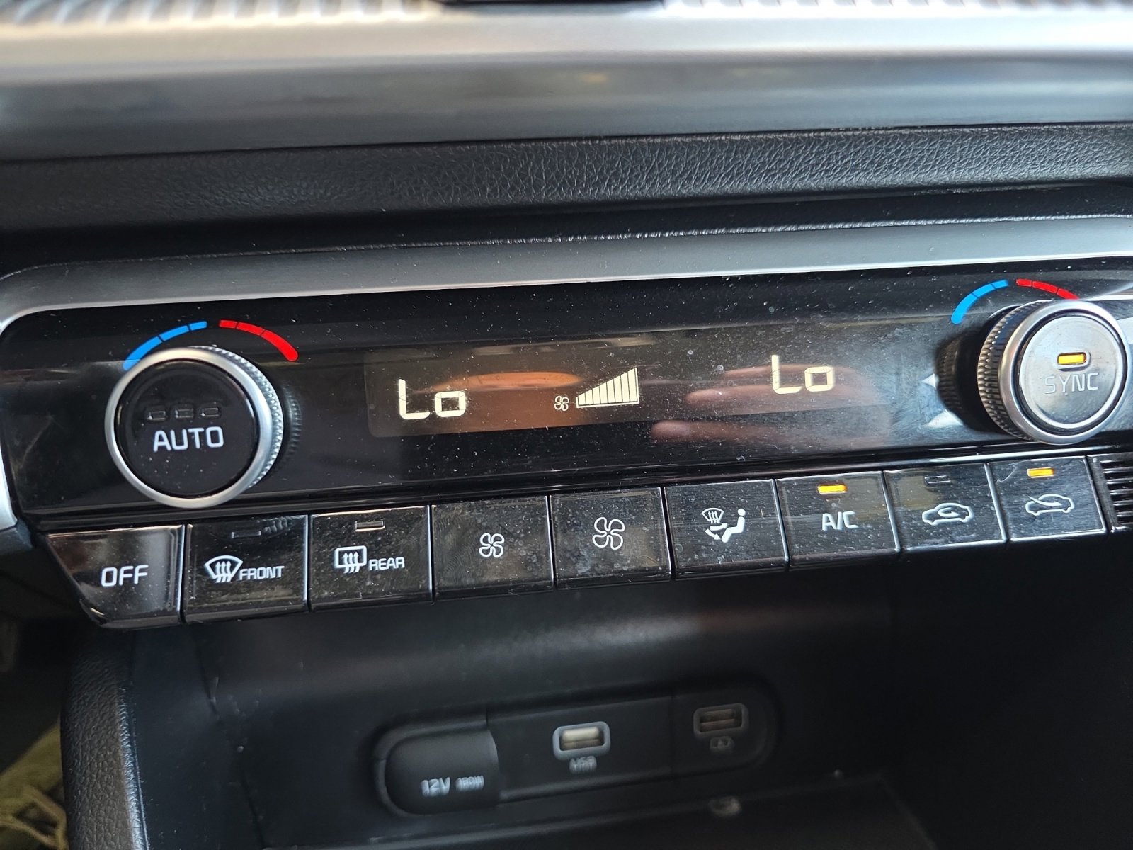 Used 2022 Kia K5 GT-Line FWD image 16